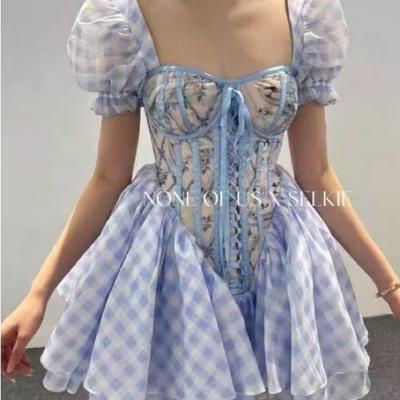 Selkie Dresses & Skirts - LIMITED Selkie The Swan Trellis Song Mini Dress Short Sleeve Version Medium